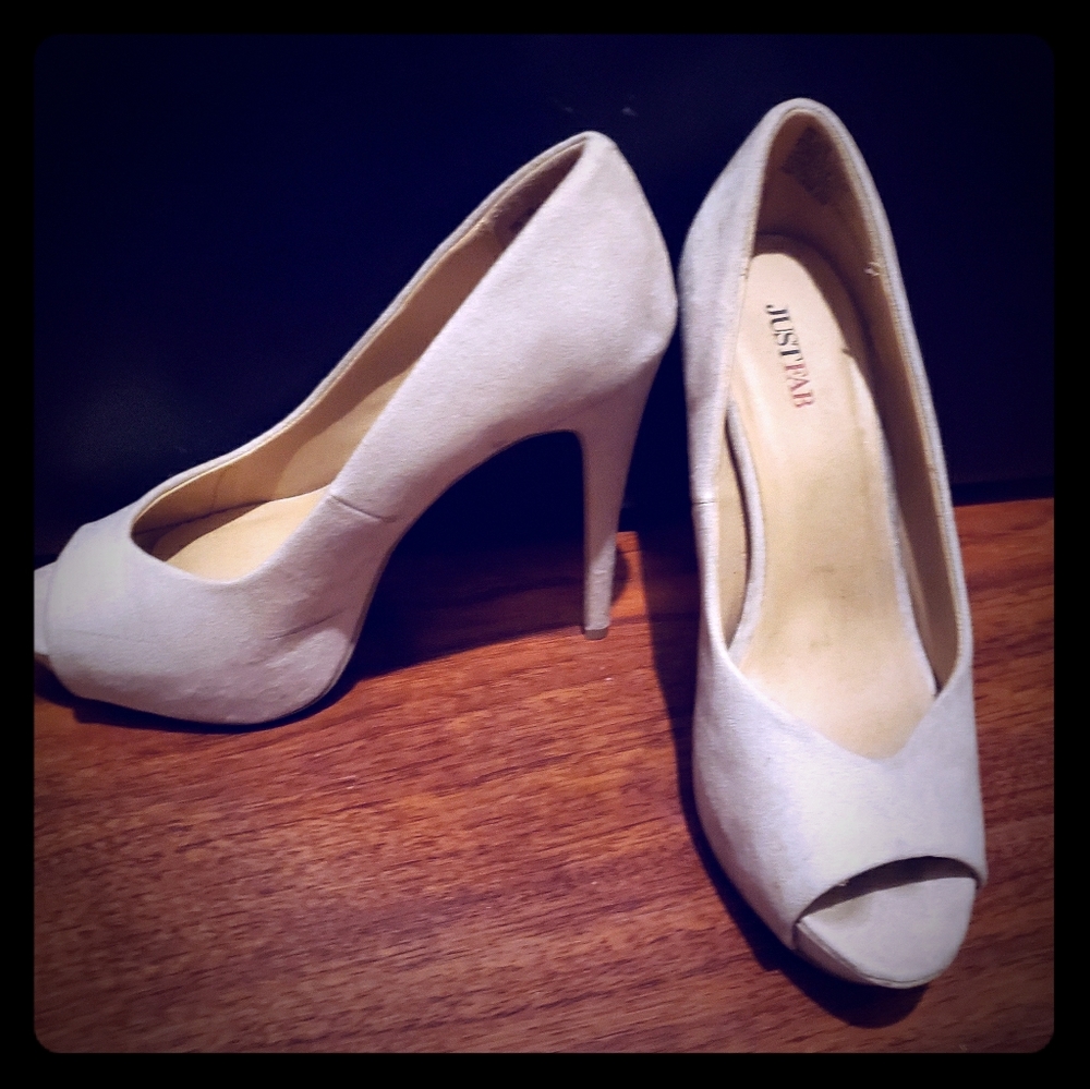 Nude Just Fab heels